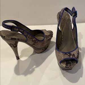Vince Camuto Pumps